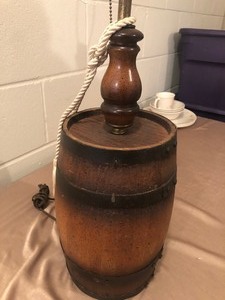 lot 156 image: FANTASTIC KEG BARREL LAMP - WORKS