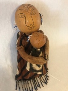 lot 190 image: VINTAGE HANDMADE GOURD MOTHER AND CHILD