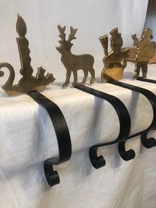lot 191 image: RARE VERY HEAVY VINTAGE BRASS & CAST IRON CHRISTMAS STOCKING HOLDERS