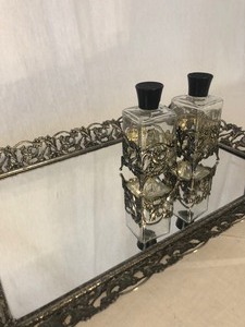 lot 196 image: GORGEOUS SILVERPLATED VINTAGE VANITY MIRROR TRAY WITH CONTAINERS