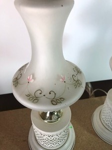 lot 205 image: 2 MATCHING VINTAGE LAMPS