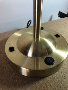 lot 218 image: DESK OFFICE LAMP