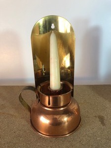 lot 231 image: 2 SETS OF 2 CANDLE HOLDERS