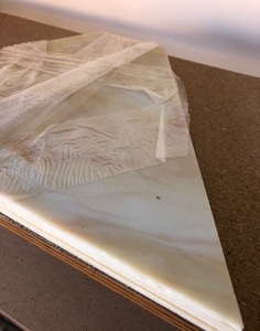 lot 246 image: CARAMEL SLAG GLASS PIECES