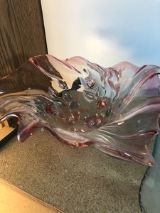lot 283 image: 3 GORGEOUS GLASS SERVING TRAYSBOWLS