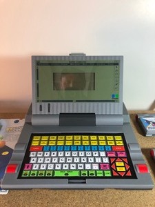 lot 293 image: SUPER COMPUTER COMES WITH 2 CARTRIDGES 
