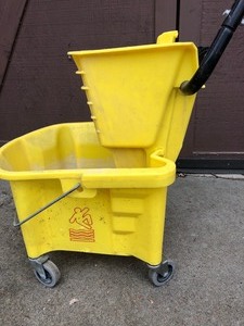 lot 321 image: &nbspCommercial Mop Bucket with Side Press Wringer, Yellow