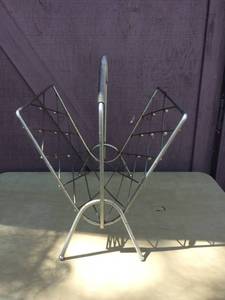 lot 325 image: MCM VINTAGE RETRO MAGAZINE RACK NEWSPAPER HOLDER - SUPER COOL BUT NEEDS REPLATING