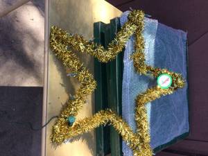 lot 326 image: 4 NEW IN BOX 23 CHRISTMAS LIGHTED STARS - EXCELLENT WORKING CONDITION