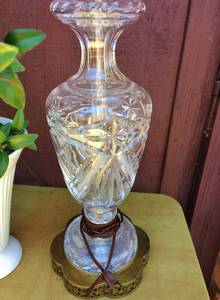 lot 329 image: 2 LAMPS AND VASE