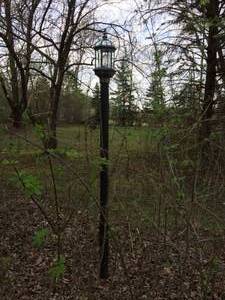 lot 340 image: VINTAGE CAST IRON LANTERN OUTDOOR POLE STREET DRIVEWAY LIGHT - YOU DIG OUT AND REMOVE