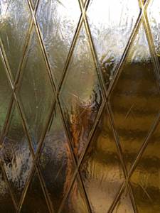 lot 342 image: WOW $$$$ MID CENTURY MODERN AMBER YELLOW DIAMOND PATTERNED & TEXTURED VERY THICK GLASS DOOR PANEL - YOU REMOVE - JOANNA AND CHIP GAINES WOULD BE SO PROUD OF YOU GLASS ONLY 59X25