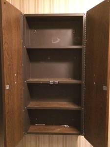 lot 348 image: VINTAGE BATHROOM CABINET YOU REMOVE