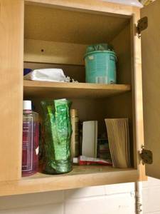 lot 352 image: 3 DOOR CABINET - YOU REMOVE