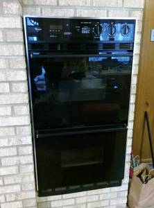 lot 355 image: WHIRLPOOL DOUBLE OVEN - EXCELLENT WORKING CONDITION - RECENTLY USED - YOU REMOVE