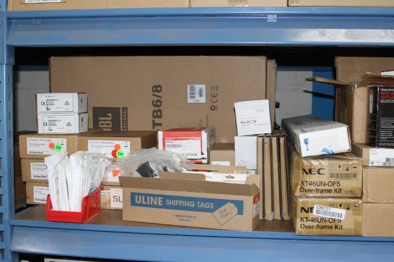 lot 118 image: HUGE 8 Lot of Miscellaneous Pro Audio & Video Items & Accessories - In Boxes