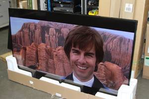 lot 1 image: Christie 75 HUGE Commercial Grade 4K UHD LCD DisplayMonitorTV ($5,000 Online)