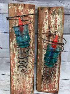 lot 6 image: Vintage Farm Art Candle Holders