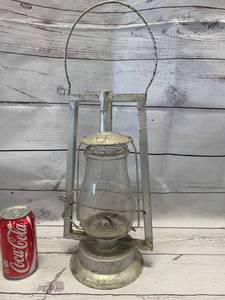 lot 78 image: Dietz Tubular O Complete Lantern