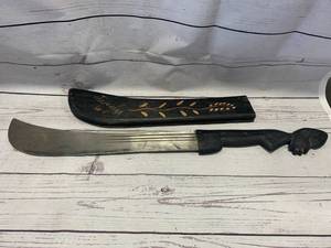 lot 82 image: Robert Mole & Sons Birmingham England Machete 27 34 Long