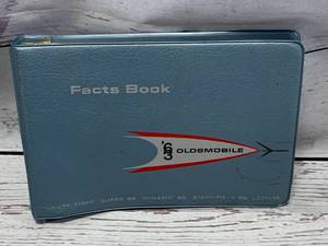 lot 106 image: 1963 Oldsmobile Facts Book
