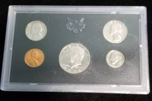 lot 14-A image: 1972 US PROOF SET IN ORIGINAL PACKAGING