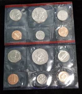 lot 12-A image: 1987 US MINT UNCIRCULATED COIN SET