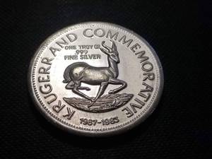 lot 08-A image: 1 TROY OZ .999 FINE SILVER 1967-1983 KRUGERRAND COMMEMORATIVE