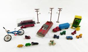 lot 183 image: Lot of Vintage Metal Toy Vehicles