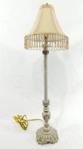 lot 75 image: Tall Table Lamp