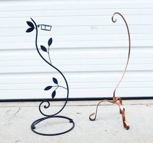lot 242 image: Set of Two Metal Plant Stands