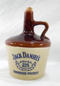lot 23 image: Jack Daniels Old No. 7 Tennessee Whiskey Stonewear Jug