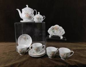 lot 79 image: Vintage Mid-Century Cmielow Porcelain Tea Set and Original Bohemia Porcelain Napkin Holder