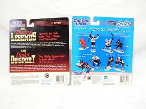 lot 95 image: Set of Vintage NHL Starting Lineup Mike Bossy and Mike Grier Figures