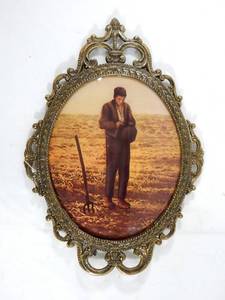 lot 52 image: Vintage Bubble Glass Oval Framed Print