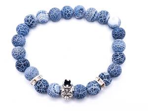 Blue Crackle Agate Beads with Lion Motif Bracelet