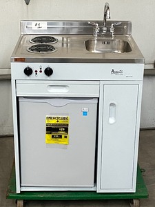 lot 1 image: Avanti Compact Complete Kitchen