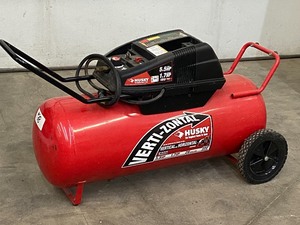 lot 28 image: Husky 26-Gallon Air Compressor