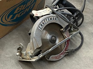 lot 61 image: Craftsman Worm-drive Saw