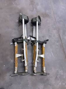 Stilts 20