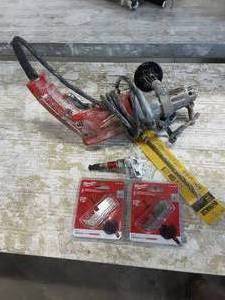 Milwaukee 12 Drill With Assorted Blades