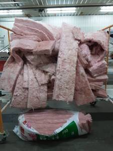 Lot Of Insulation (F93)