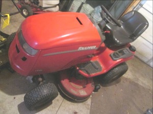 Snapper Lawn Mower With 42 Deck ...