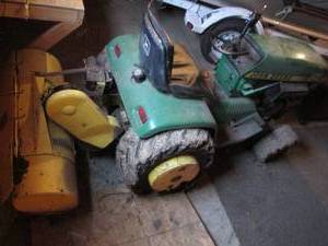 John Deere 214 Tractor With Rear Ti...