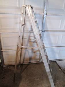 6 Aluminum Step Ladder...
