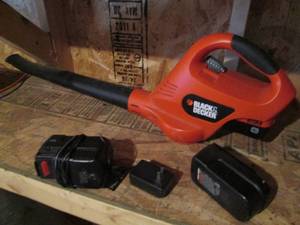 Black & Decker Battery Powered Blowe...