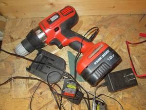 Black & Decker 2 Speed Drill With B...