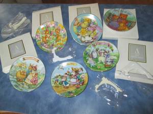 Avon Fine Collectibles Easter Plate...