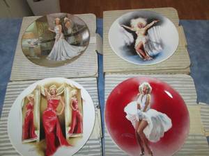 4 Marilyn Monroe Collectable Plates...