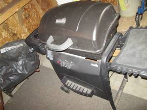 Charbroil Grill With Cover & Tank (...